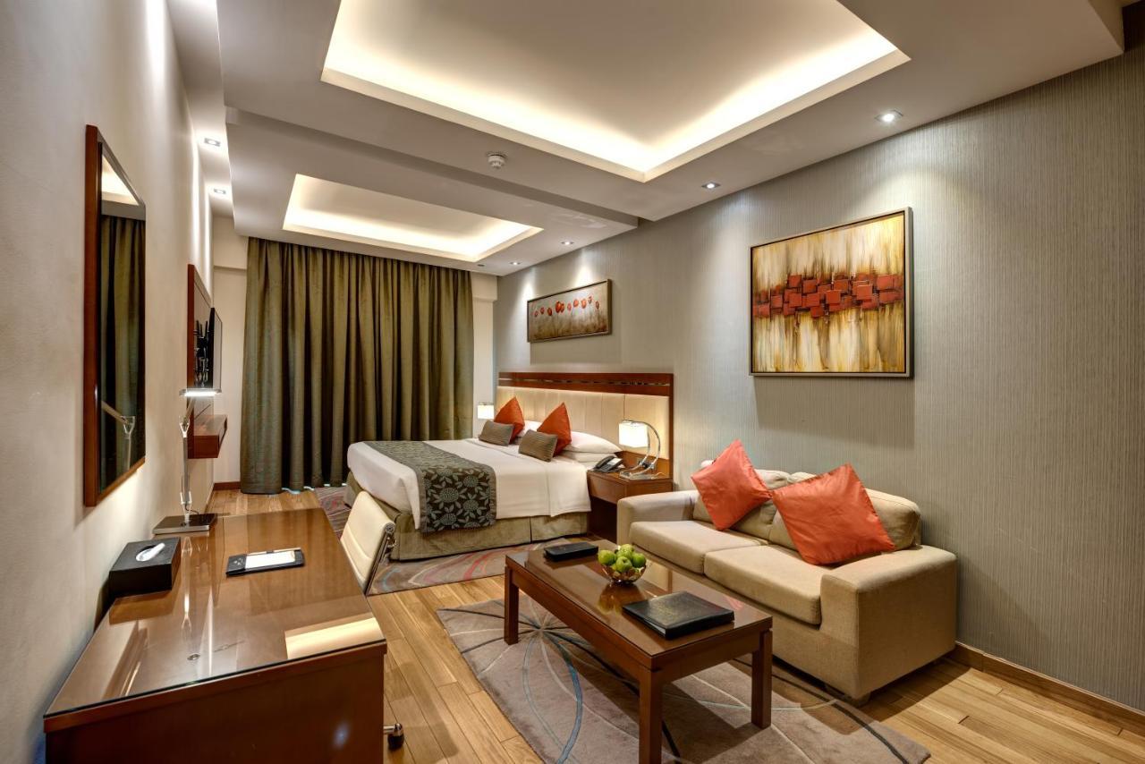 Deluxe King Room Late check-out 2 pm
