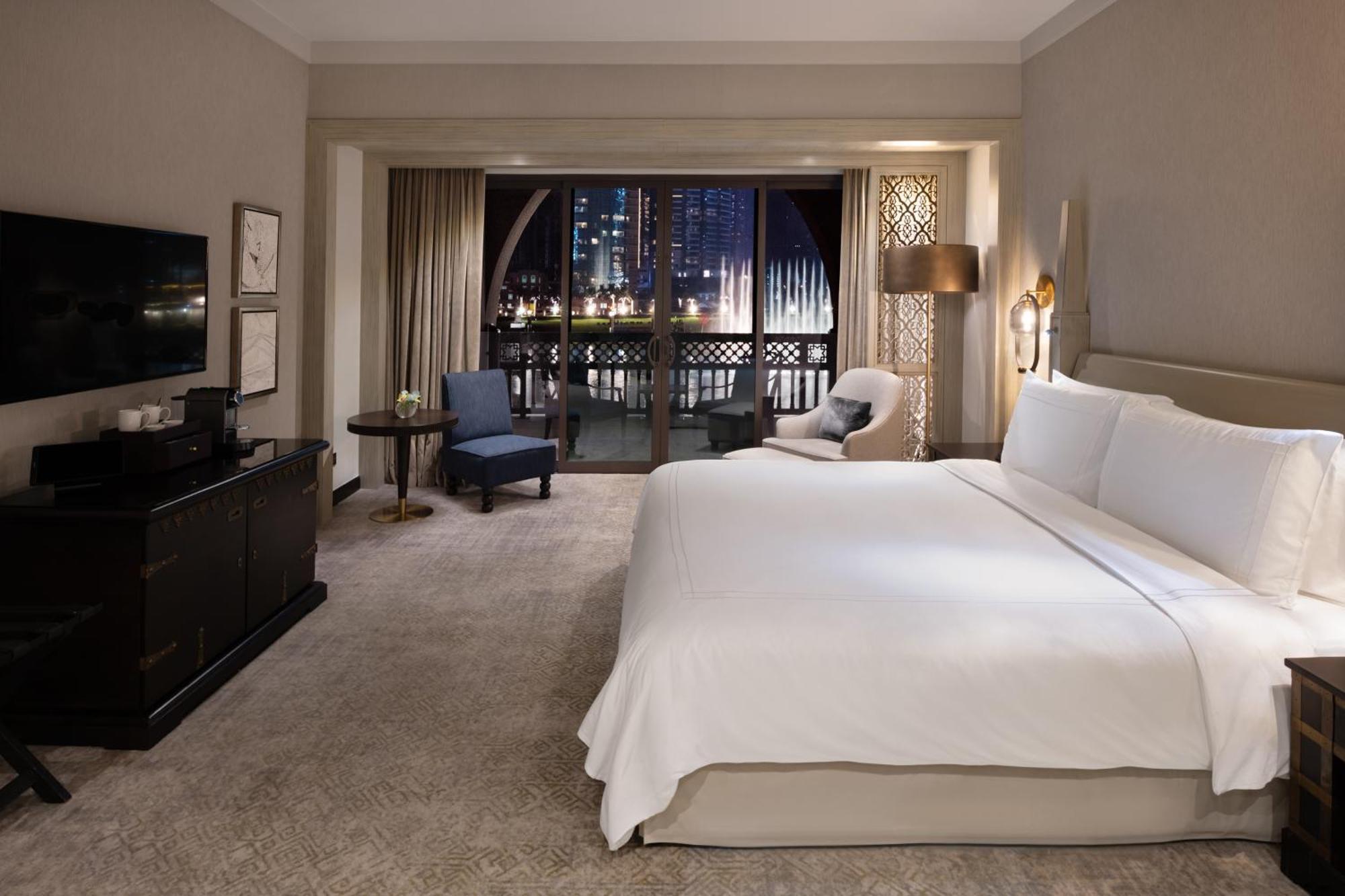 Deluxe Room Fountain View