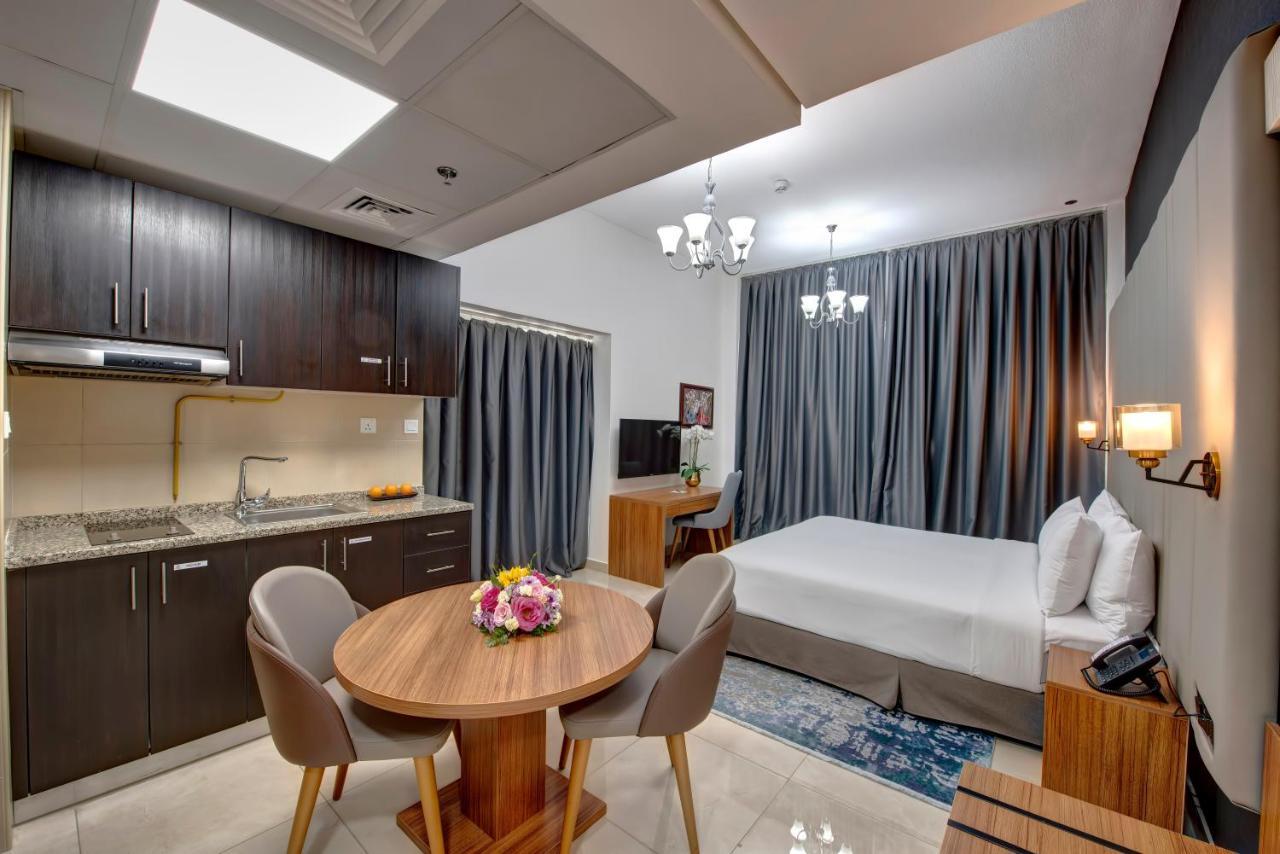 Deluxe Studio with Balcony - 20% Discount on F&B