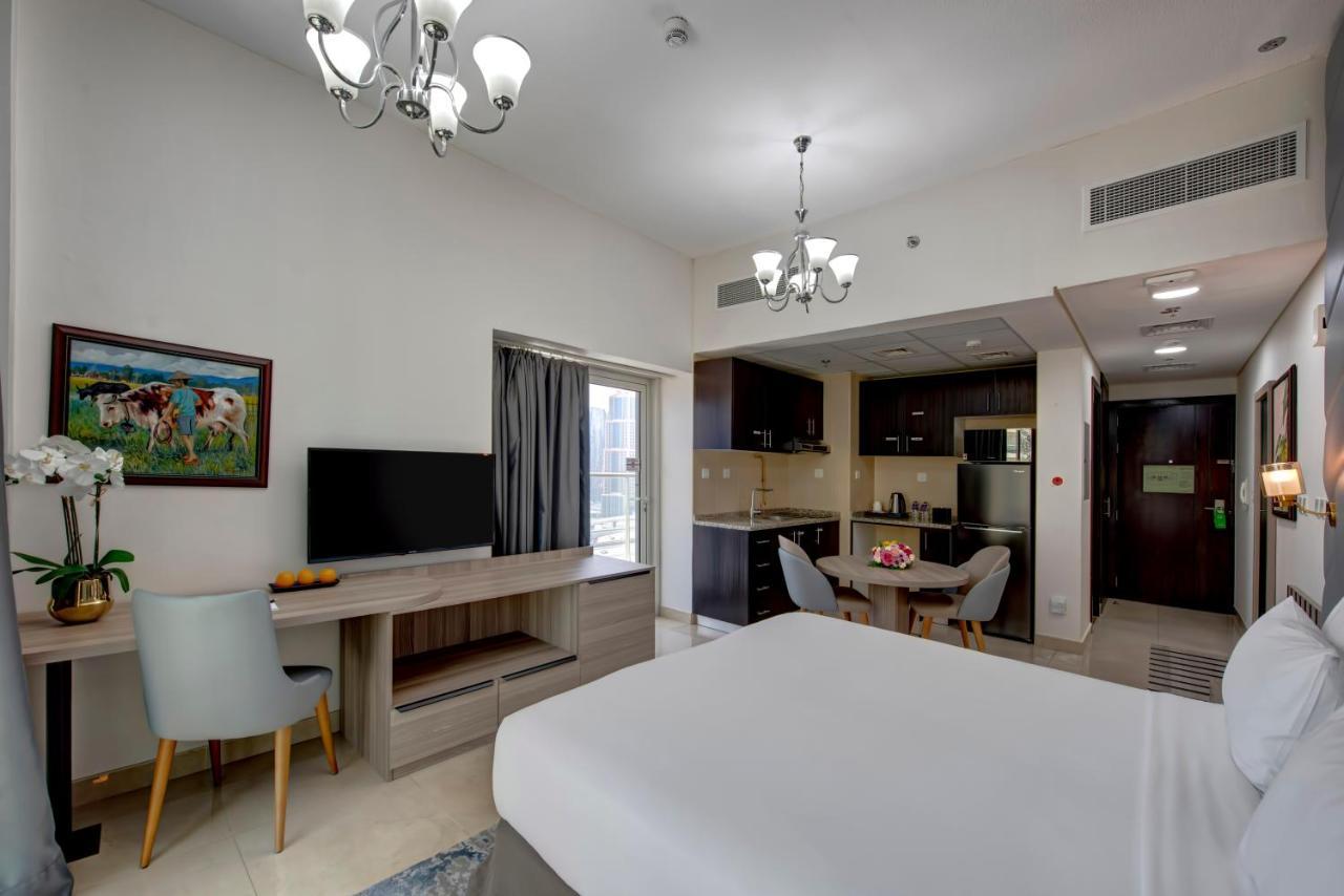 Premium Studio With Marina View & City View Balcony - 20% Discount on F&B