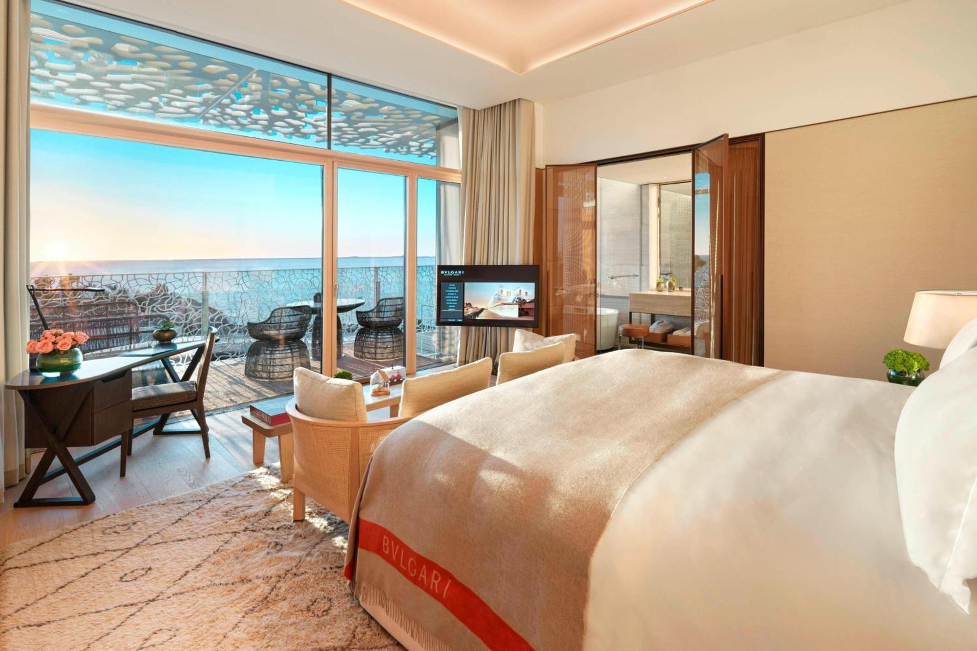 Premium King Room with Balcony