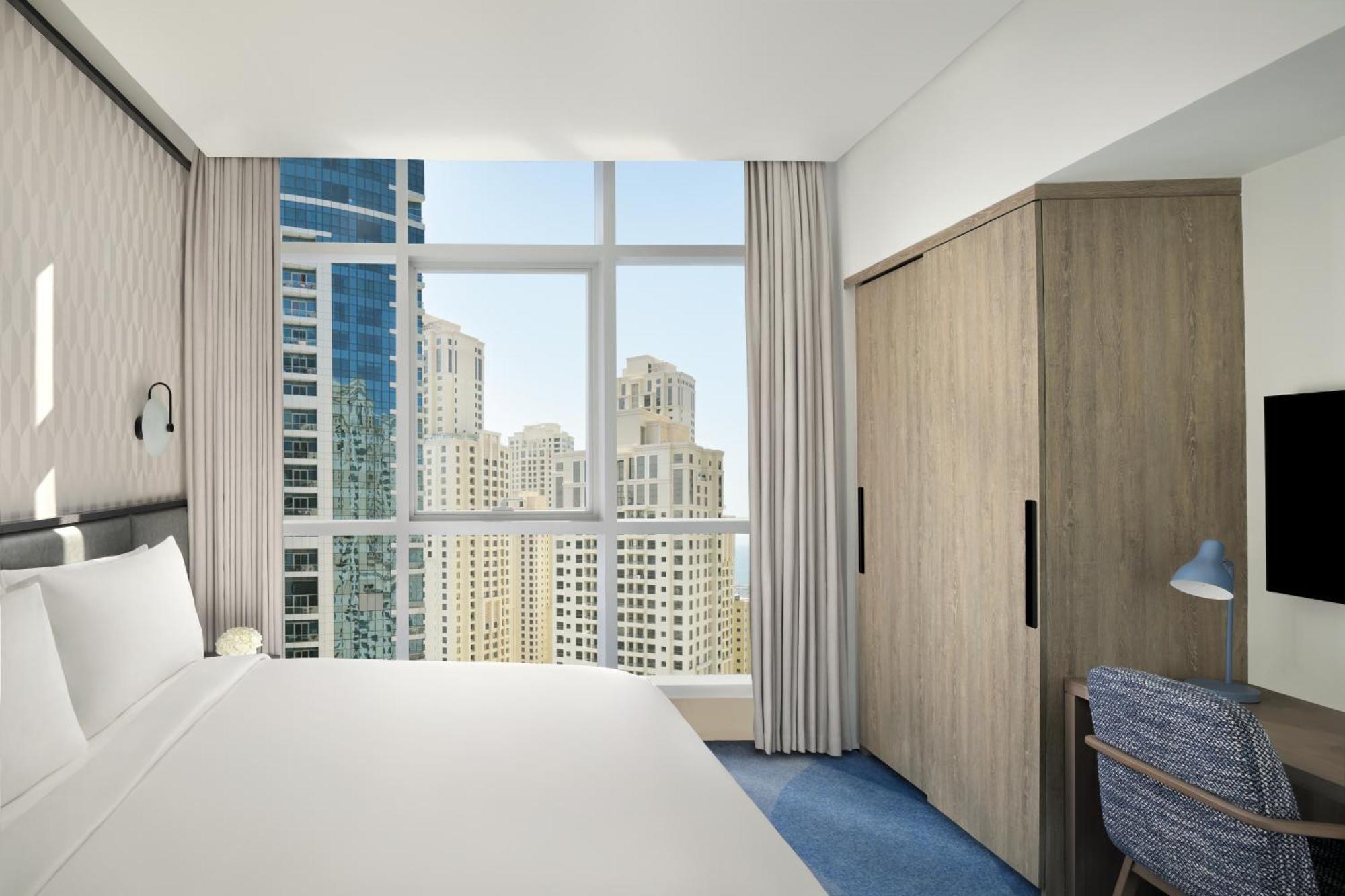 Residência com 1 Quarto e Varanda