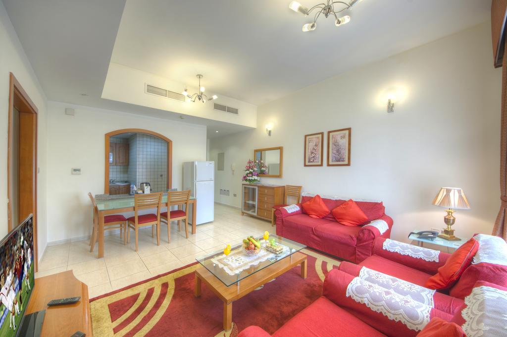Deluxe Two-Bedroom Apartment