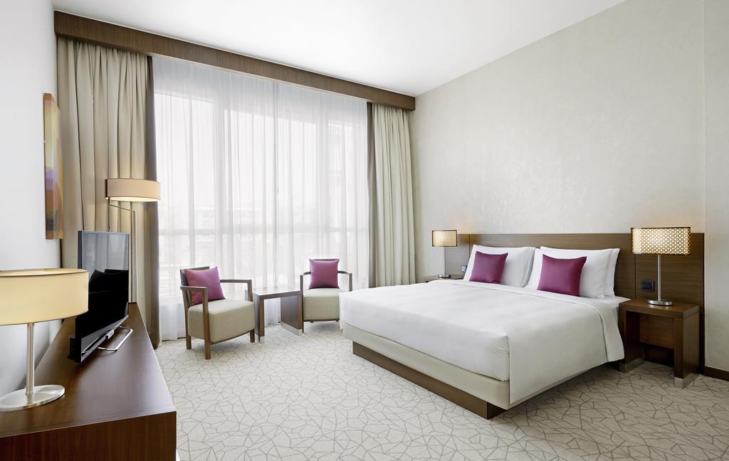 King Room with Sofa Bed with Free Breakfast & (15% discount on F&B)