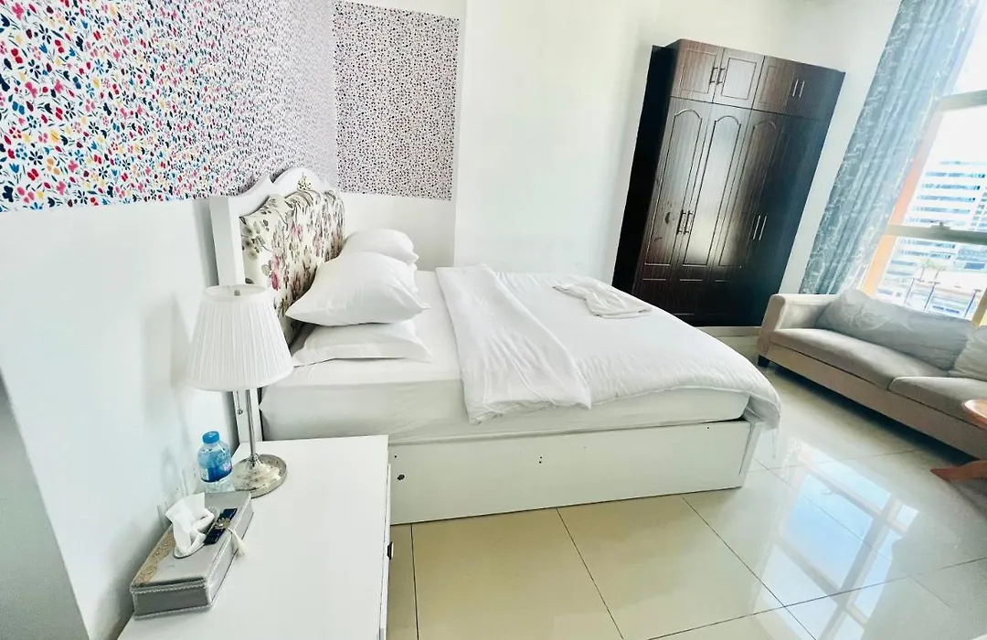 Bright Premium 2 Bedrooms Apartment-1