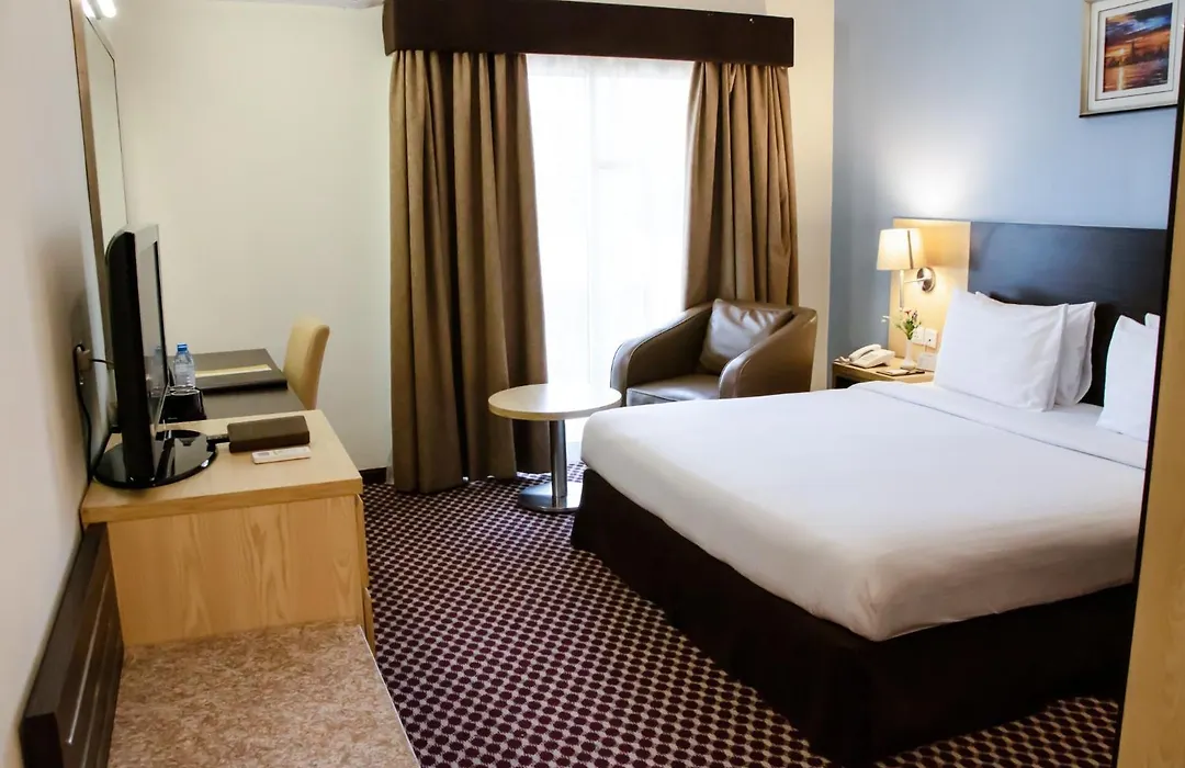Fortune Karama Hotel-1