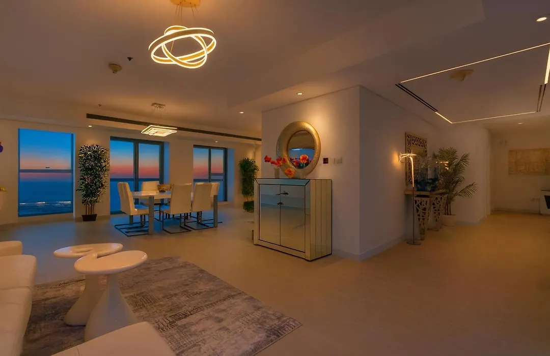 Princess Tower Highest World Penthouse Floor 86!-1