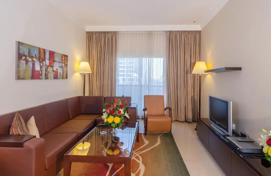 Flora Park Deluxe Hotel Apartments-1