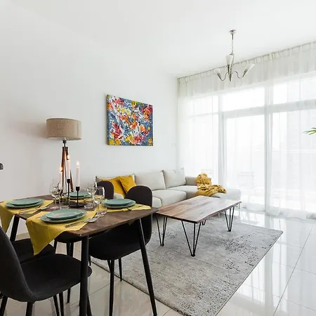 Lovely Unit With Marina View-3