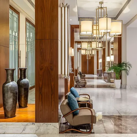 Hilton Dubai Al Habtoor City-3
