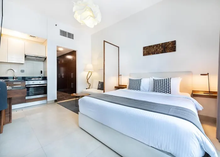 Maison Privee - Premium Apt In Sparkle Towers Next To Jbr Beach With Amazing Facilities Dubai