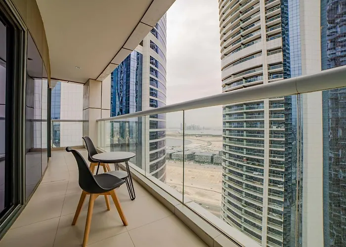 Luxury 2Br Apartment In Paramount Towers Business Bay Dubai