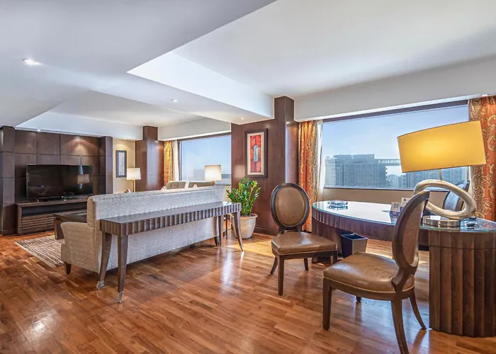 Hyatt Regency Dubai - Corniche Hotel
