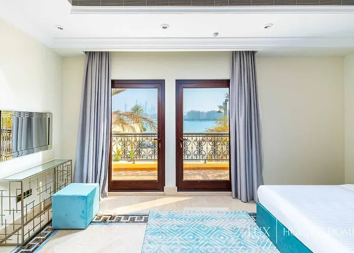 Lux - The Dubai Paradise Palace